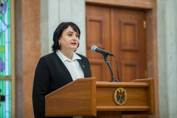 Министр здравоохранения: Цена на закупку масок выросла с нескольких банов до 4-5 леев