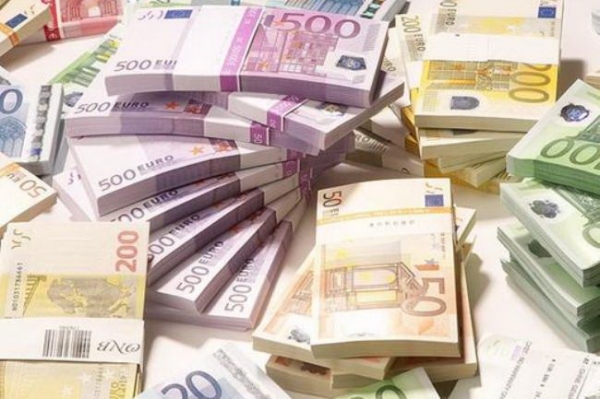 Венгрия предоставит предпринимателям в Молдове кредит в 100 миллионов евро