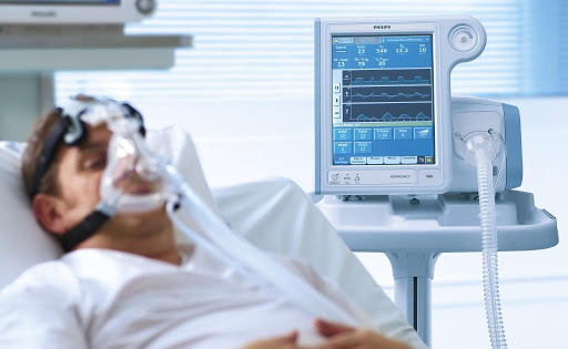 Хватит ли всем нуждающимся аппаратов искусственной вентиляции лёгких, рассказала Светлана Дулева