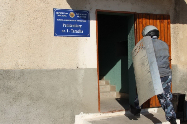 В Тараклийской тюрьме не хватает средств защиты от коронавируса