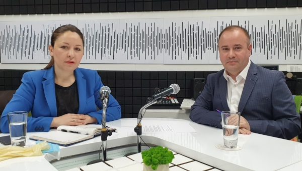 LIVE: Олеся Танасогло в эфире Просто радио о борьбе с коронавирусом в Гагаузии