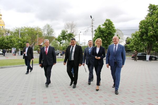Президент Игорь Додон совершает рабочий визит в Гагаузию