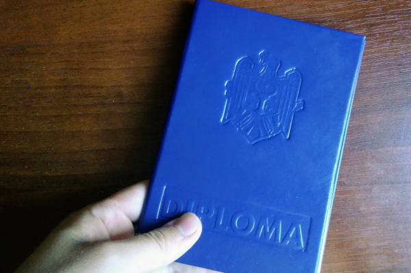 Стало известно, когда выпускники Гагаузии получат дипломы Бакалавра