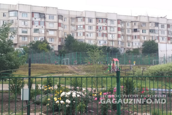 «Детям запрещено играть на площадках». Анастасов призвал родителей быть ответственнее
