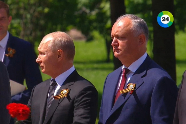 «Момент гордости за страну». Президент и военные армии Молдовы участвовали в Параде Победы в Москве