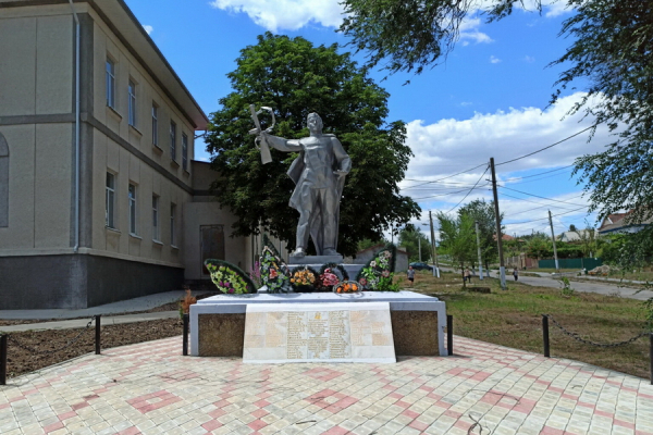 75-летие Победы в ВОВ: Имена воинов из Казаклии высекли на мемориальных плитах