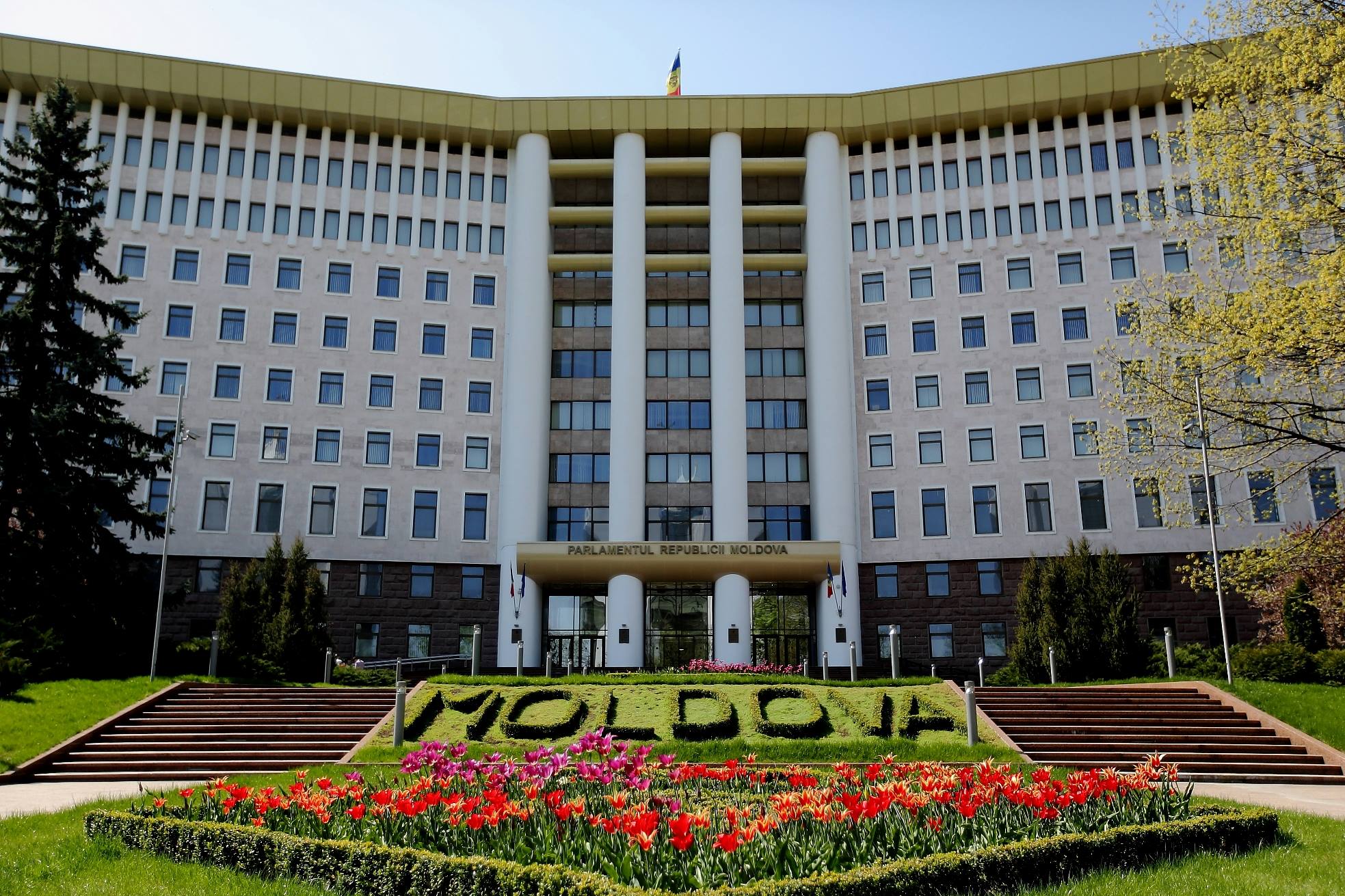 Пакет из трех «гагаузских законов» вновь зарегистрировали в парламенте Молдовы