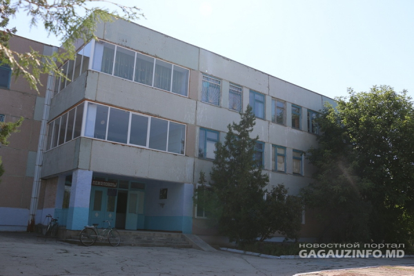 «Теперь нам нужны санузлы»: В гимназии-детском саду Ферапонтьевки успешно работают очистные сооружения