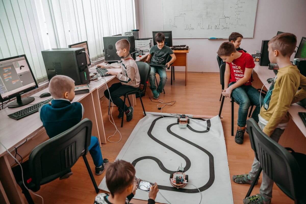 IT-клуб в Тараклийском районе откроется благодаря НПО из Комрата