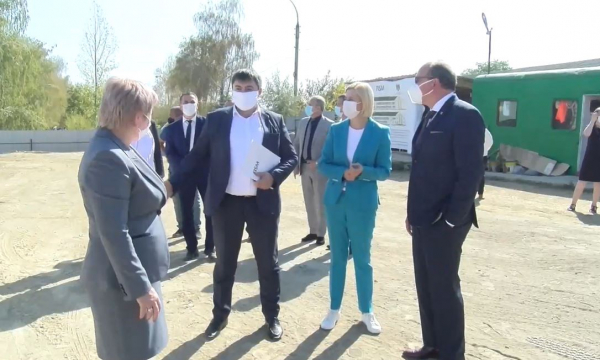 LIVE: Осмотр строительства нового корпуса лицея М. Еминеску