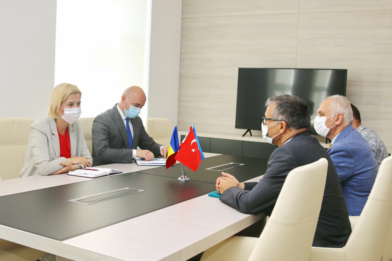 Башкан обсудила итоги визита в Турцию с консулом Хасаном Акдоган