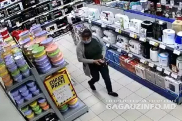 Кража в магазине техники Комрата: полиция просит помощи граждан