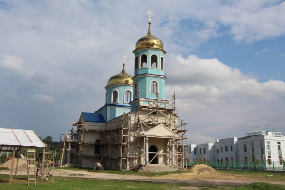 Еще сотня тысяч леев. Храм села Чишмикиой получил крупную сумму пожертвований