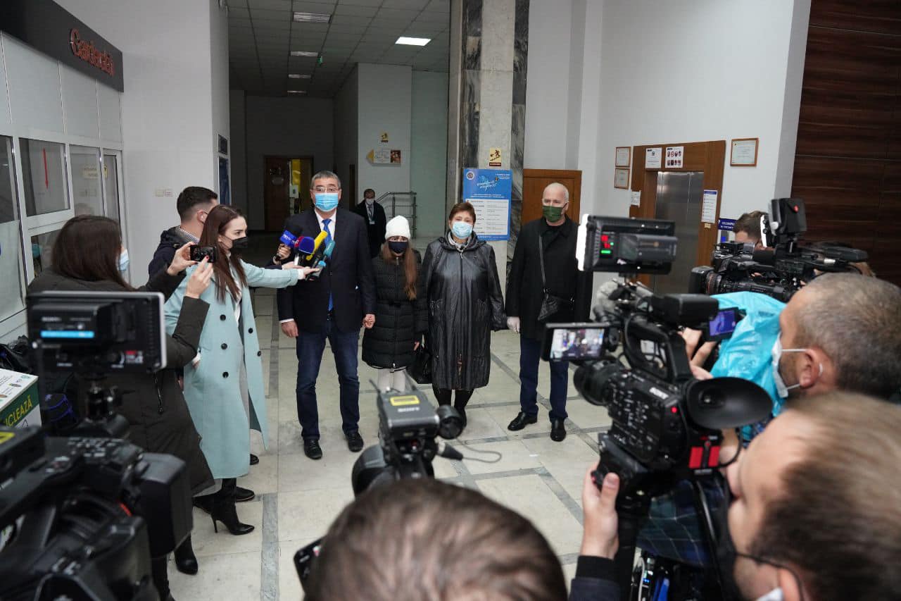 Ренато Усатый проголосовал за то, «чтобы государство заботилось о гражданах»