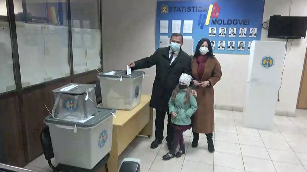 Нэстасе: Я проголосовал за Молдову, из которой не будут уезжать люди