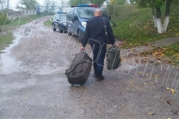 Пограничники из Вулканешт задержали украинца, незаконно попавшего в Молдову
