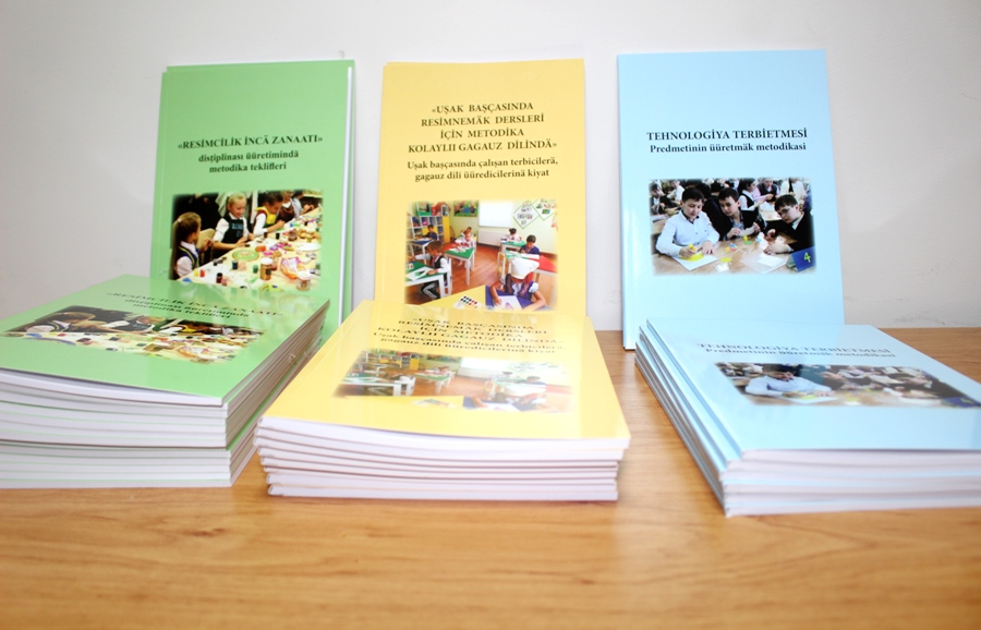 Расширение сферы родного языка: в 35 школах ввели преподавание на гагаузском