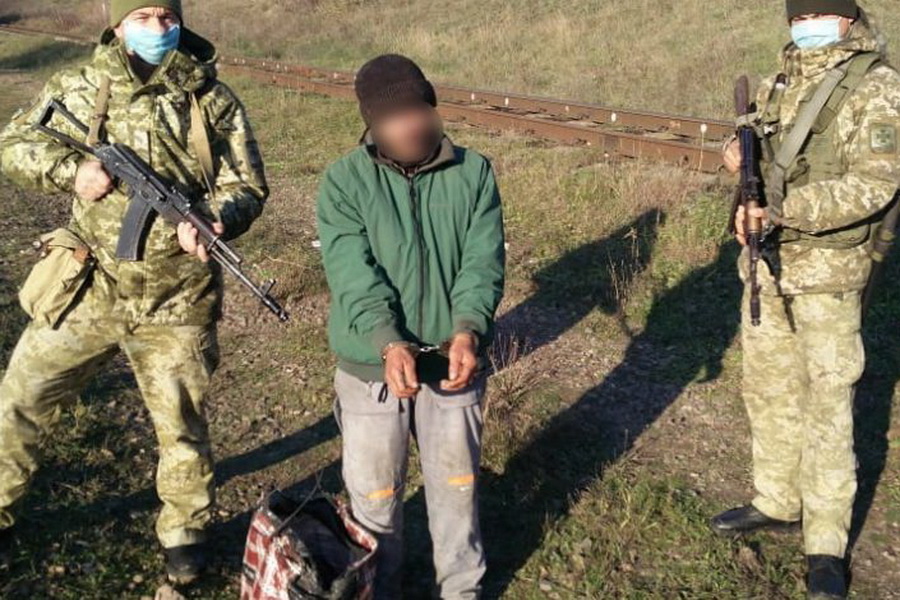 Уголовное дело. Украинские пограничники задержали молдаванина вблизи Вулканешт