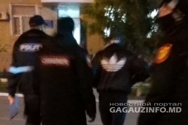 Пьяный житель Комрата ворвался в офис такси; мужчина задержан полицией