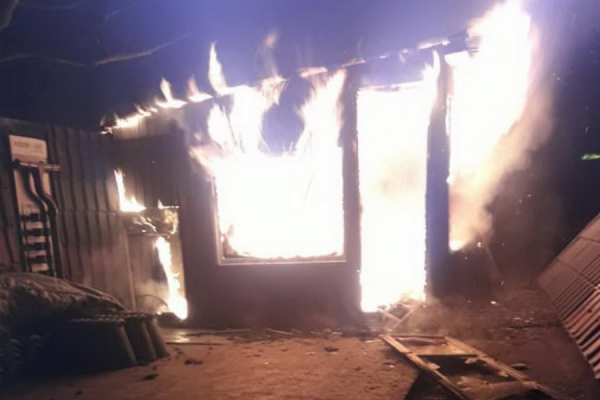 Пожар в Комрате: загорелся магазин стройматериалов