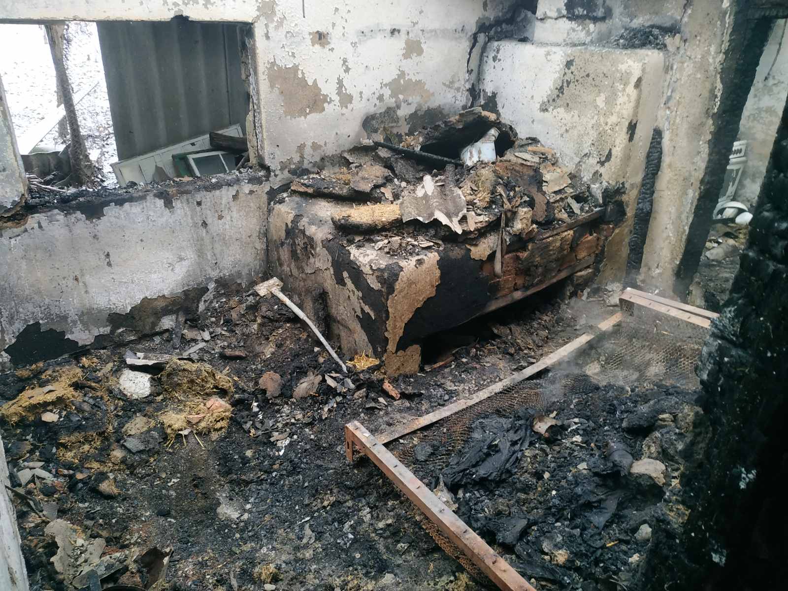 Трагедия в Дезгинже. Мужчина сгорел в собственном доме в результате пожара