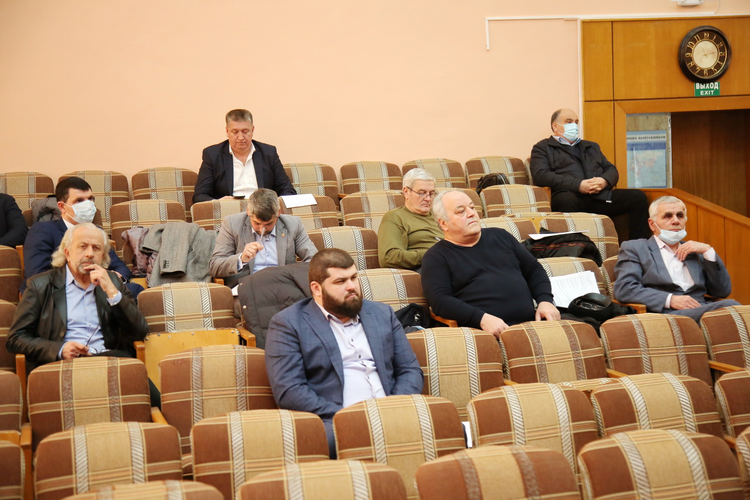 В повестку дня НСГ внесли вопрос утверждения члена ЦИК и даты выборов