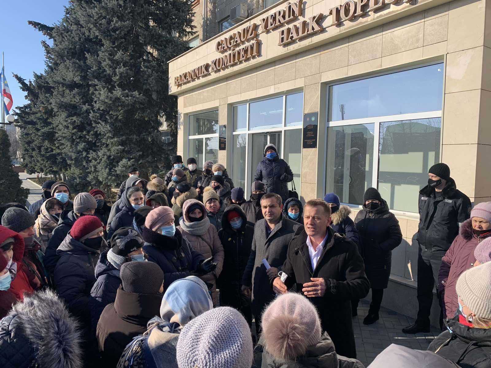 Работники рынков недовольны ковид-ограничениями. Что говорят власти Гагаузии и Комрата?