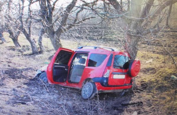 Машина «всмятку»: пьяный водитель попал в жуткое ДТП в Фалештах