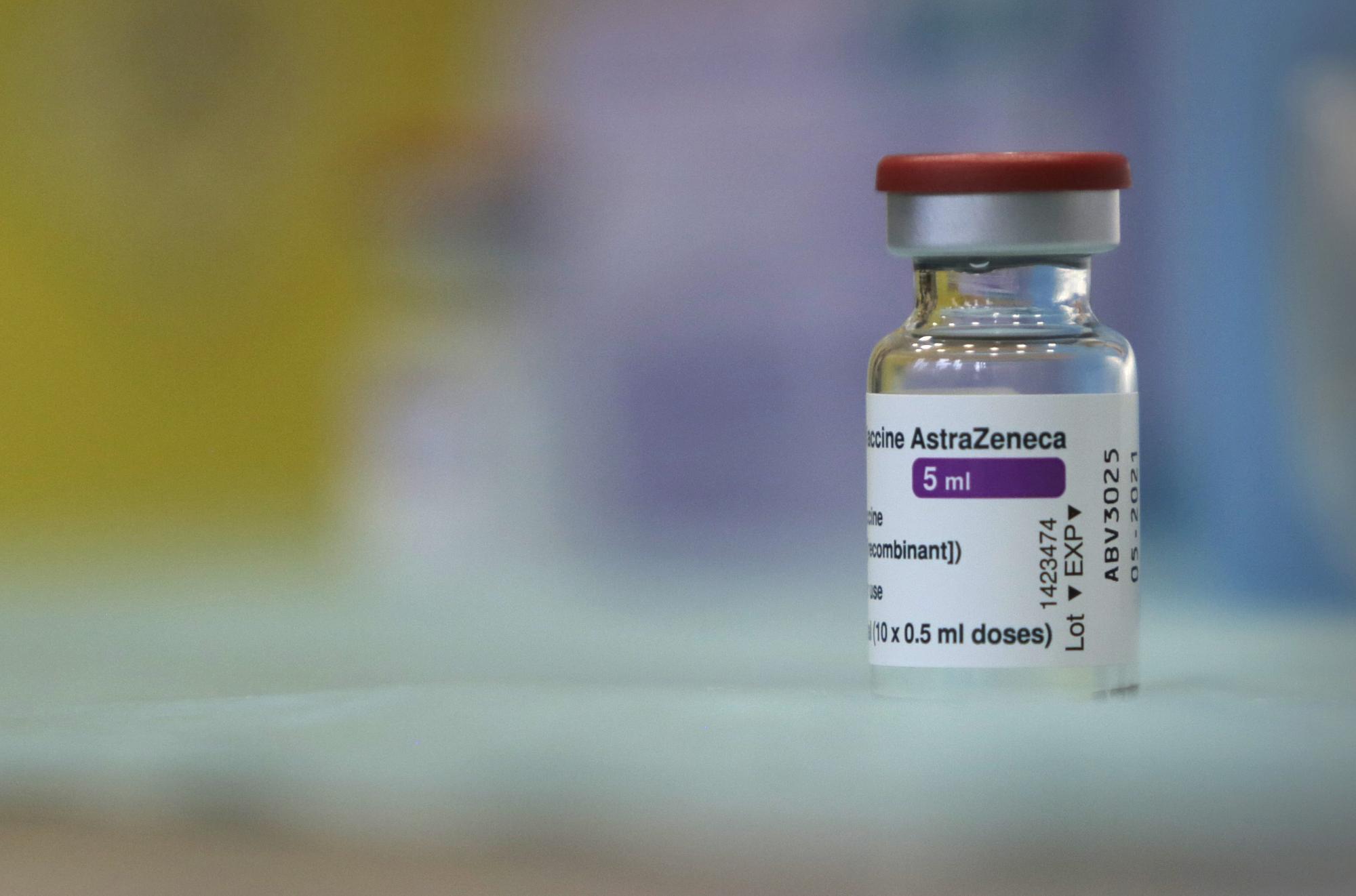 «Ничтожно мало»: ЦОЗ Комрат о влиянии первой партии вакцины AstraZeneca на ситуацию с Covid-19