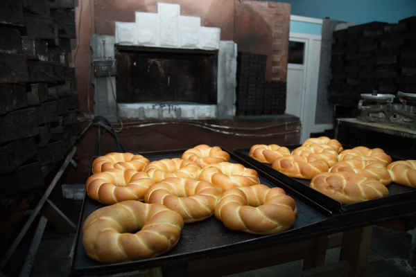 Сделано в Гагаузии. «В каменной печи и без добавок»: как в Чишмикиойе пекут хлеб для всего юга страны