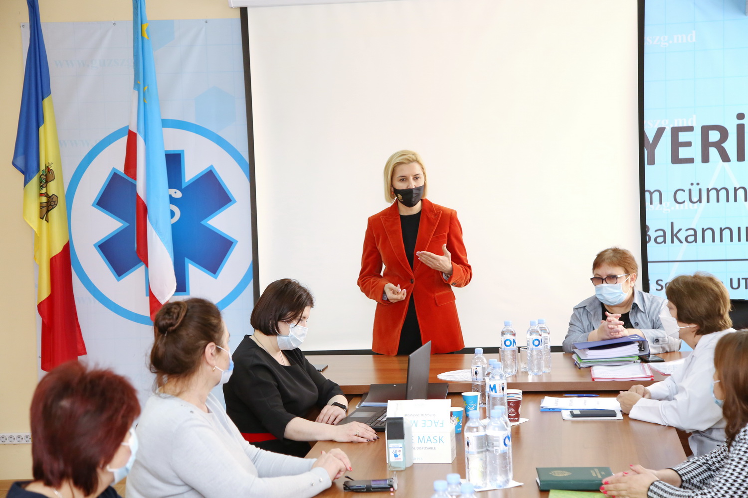 «Единственный путь – вакцинация». Башкан обсудила с медработниками борьбу с COVID-19