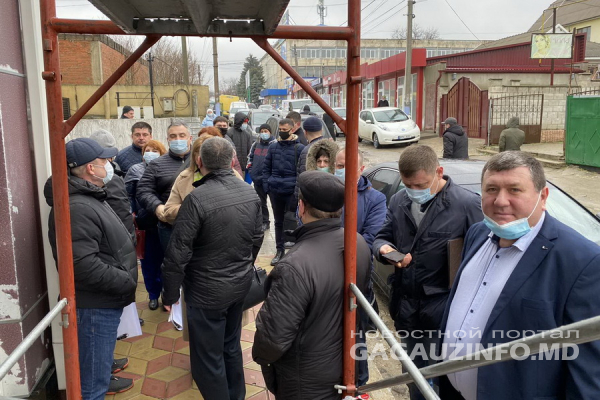 «Давайте сначала стану депутатом»: Кандидаты о том, зачем идут в НСГ