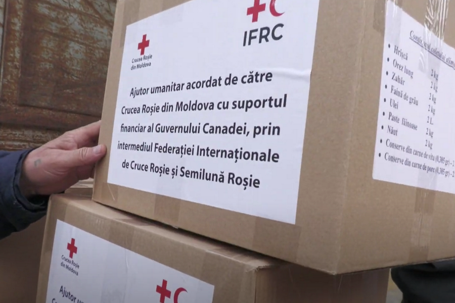 Сотни продуктовых наборов получат уязвимые жители Комрата от «Красного креста»