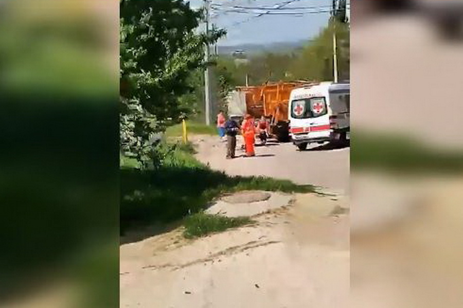 В Кагуле мужчину раздавил грузовик санитарной службы