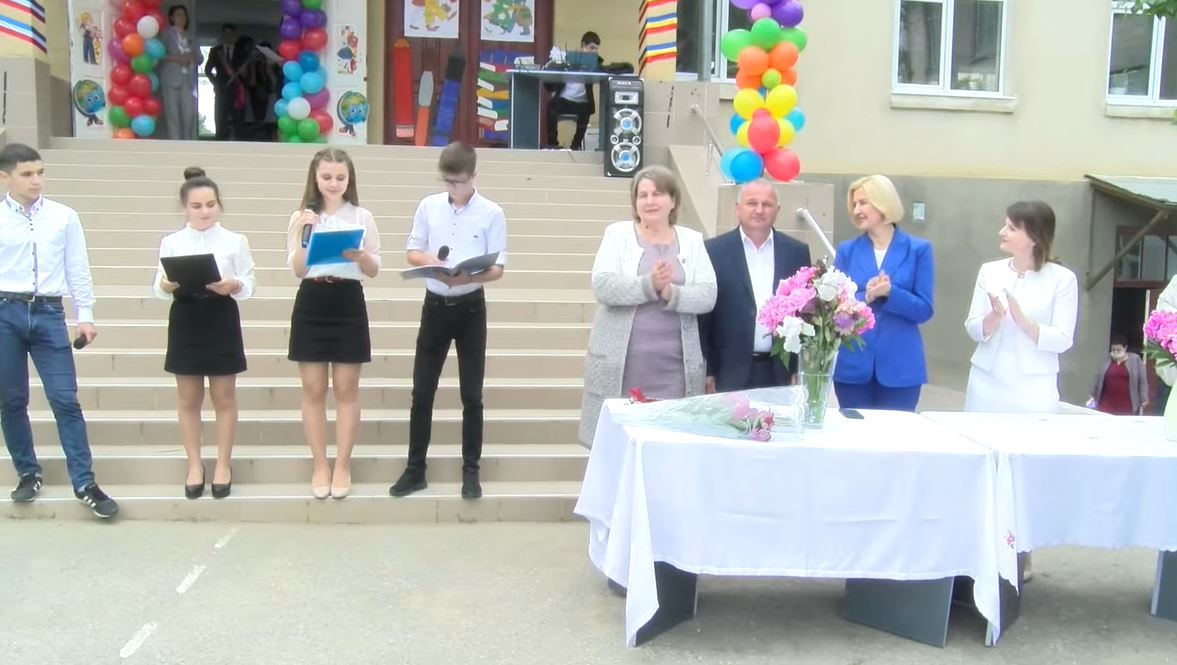 LIVE: Последний звонок в лицее села Казаклия