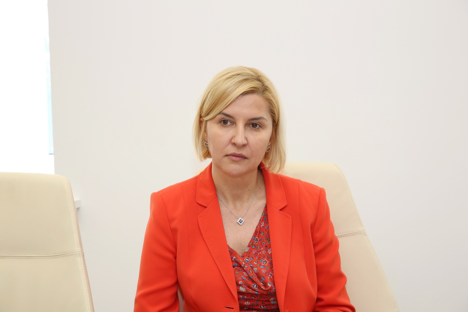 Ирина Влах: мы должны создать более справедливый и добрый мир