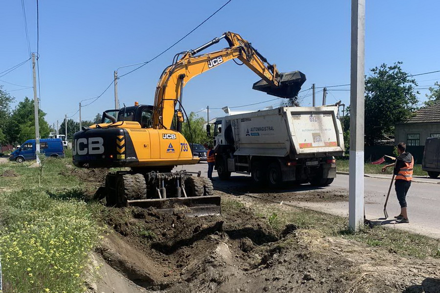В Кирсово приостановлены работы по строительству центральной дороги. Почему?