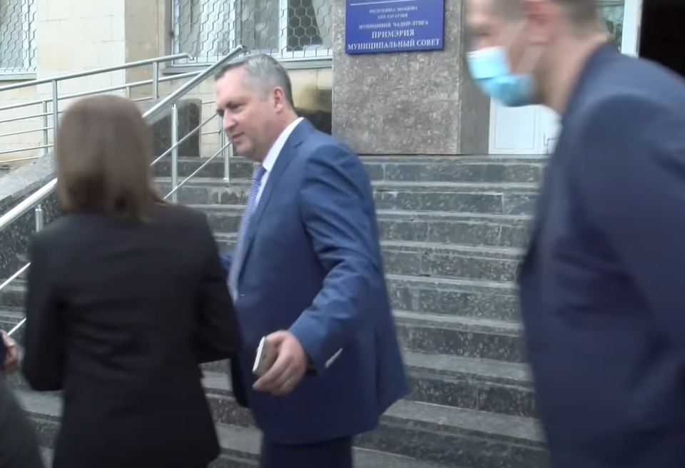Примара Копчака назвали «жуком» в пресс-службе НСГ. Примэрия грозит судом