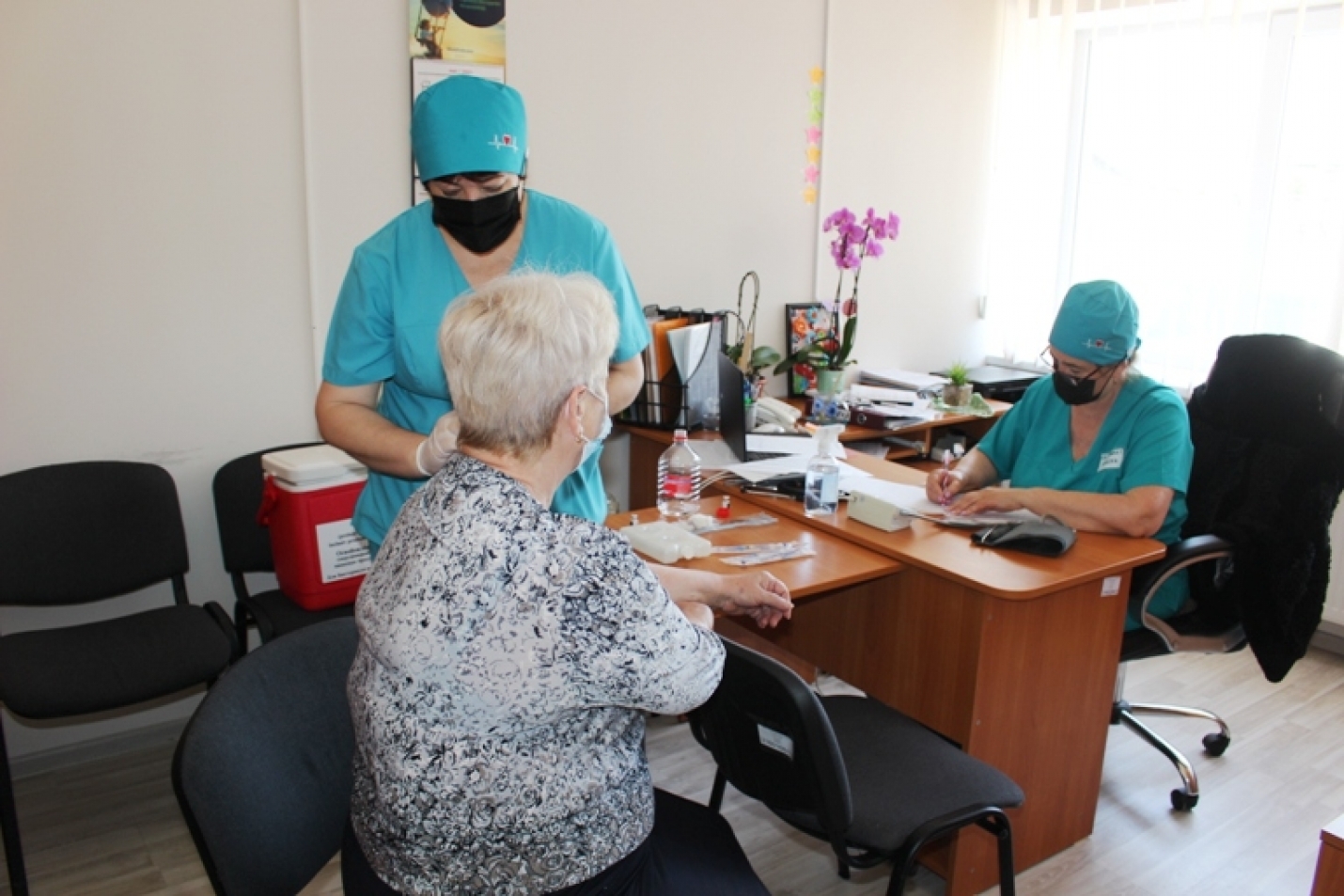 Вакцинация от Covid-19: более 60% всех работников школ и детских садов Гагаузии сделали прививку