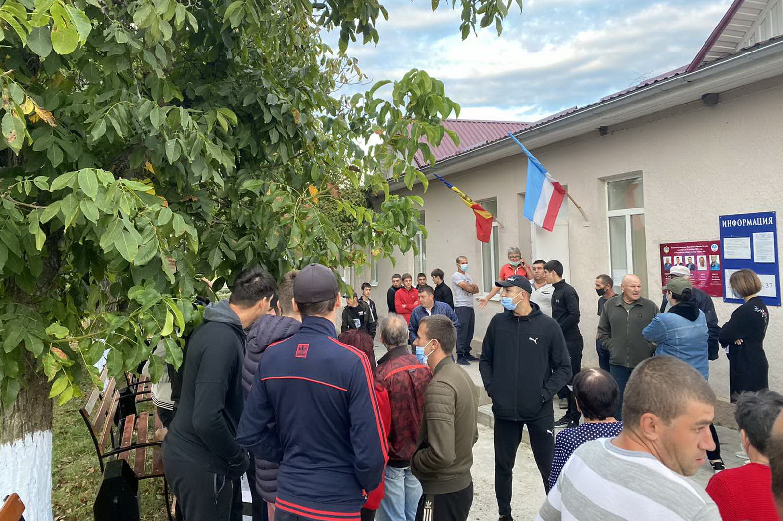 LIVE: Массовый подвоз временно прописанных в Буджаке