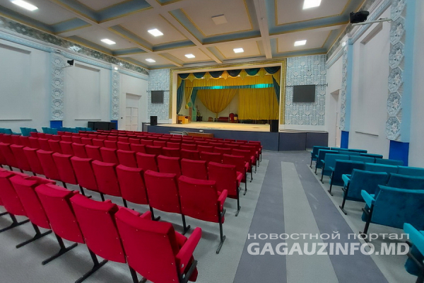 Сквозняки и сырость остались в прошлом. В Казаклии идет ремонт Дома культуры