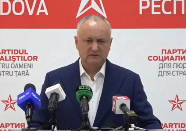 Додон призвал граждан выйти на протест и требовать досрочных выборов президента