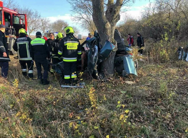 В аварии погиб подросток: машина превратилась в груду металла