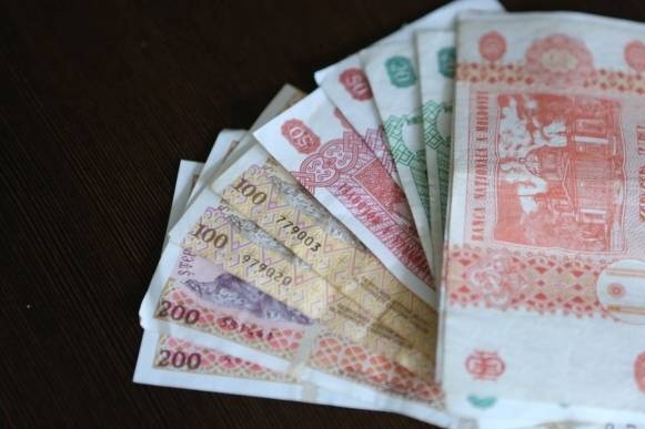 Где в Молдове платят зарплату до 50 тысяч леев