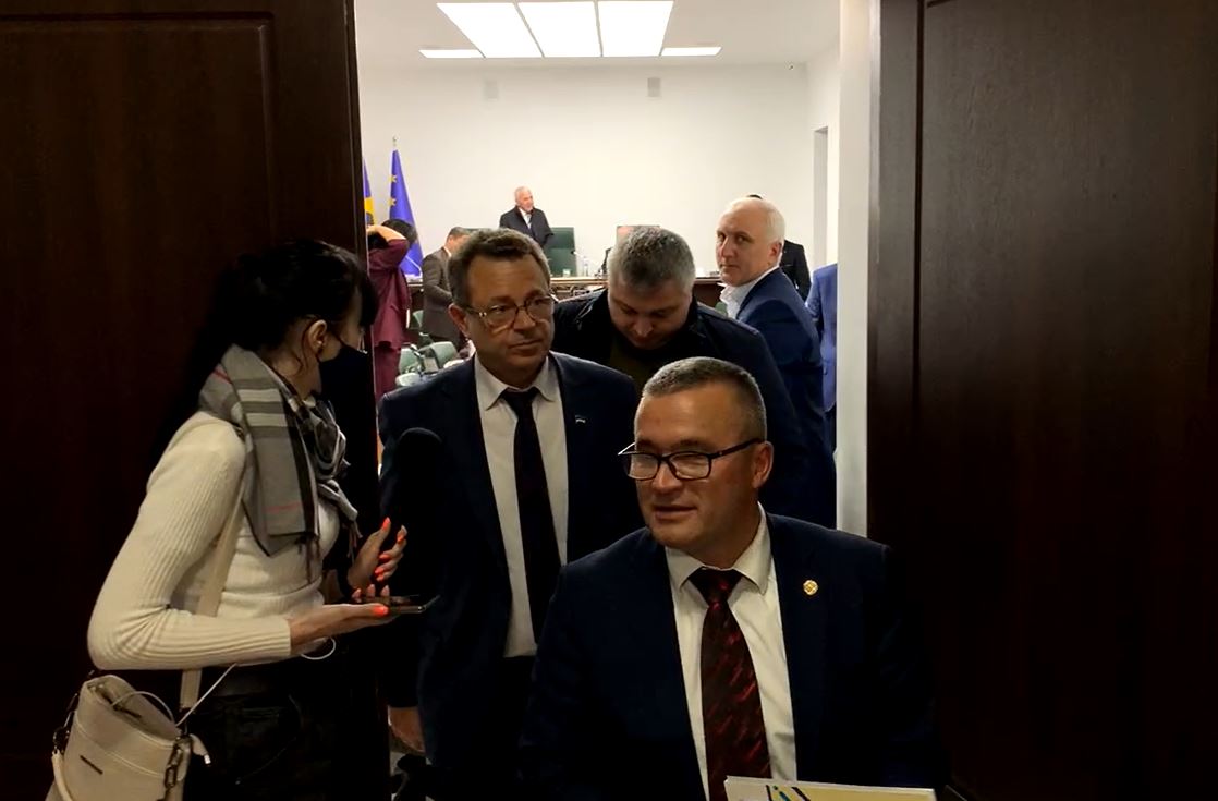 «Надо все обмозговать». Чем закончилась девятая попытка избрать руководство НСГ