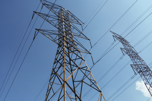 Поставщик электроэнергии на юге Молдовы просит увеличить тариф в два раза