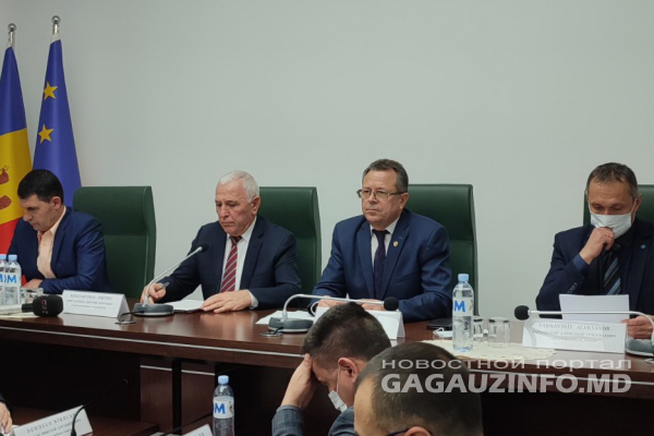Остался год до пенсии – свободен. В НСГ начались увольнения сотрудников аппарата