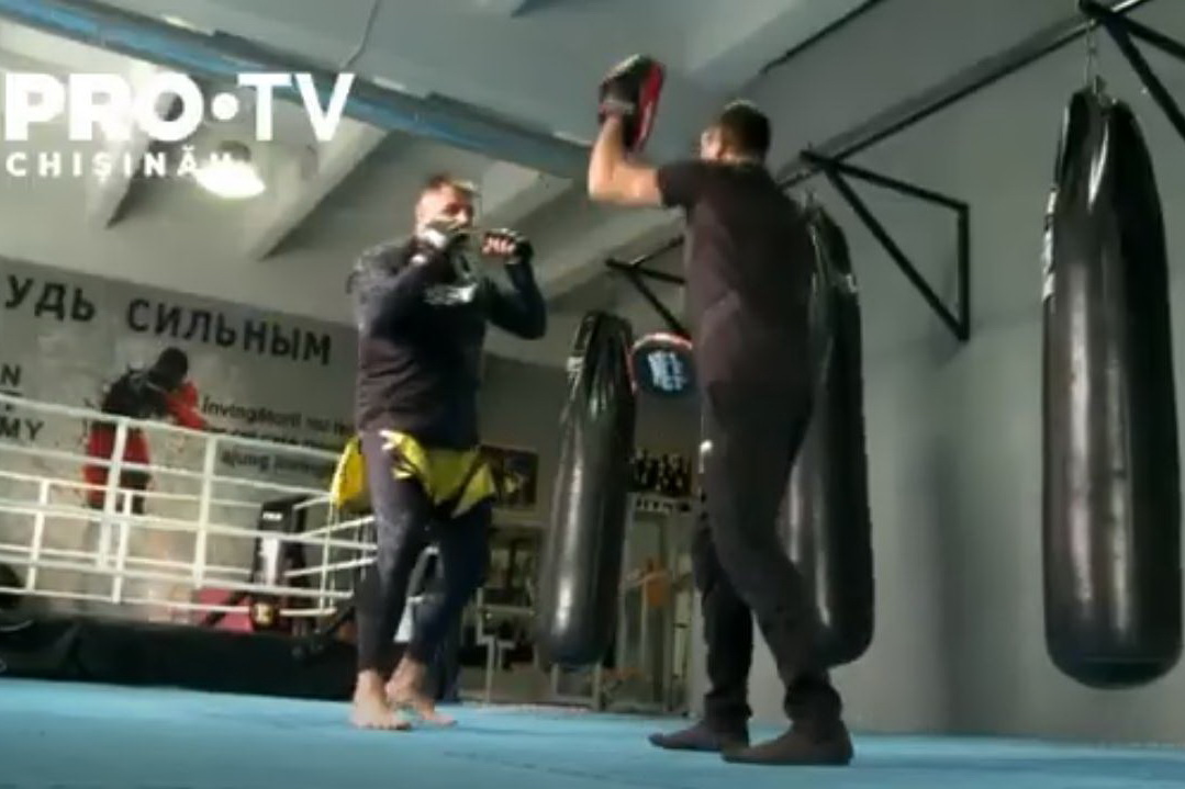 Александр Романов о перспективах в UFC: «Еще 3-4 боя и врубимся в титульную гонку»