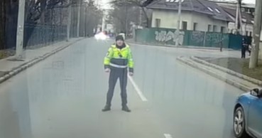 Инцидент со скорой: появилось видео, на котором водитель говорит У нас пациент