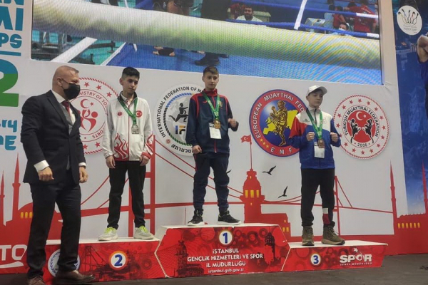 Двое спортсменов из Гагаузии стали чемпионами Европы по муай-тай
